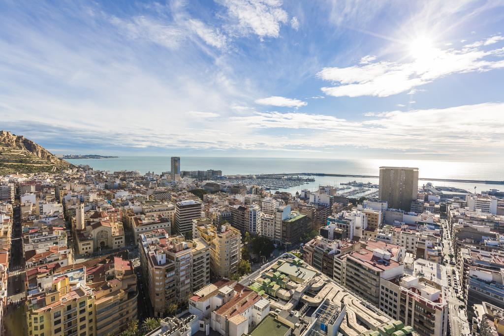 Alicante Skylights Apartments Exterior photo